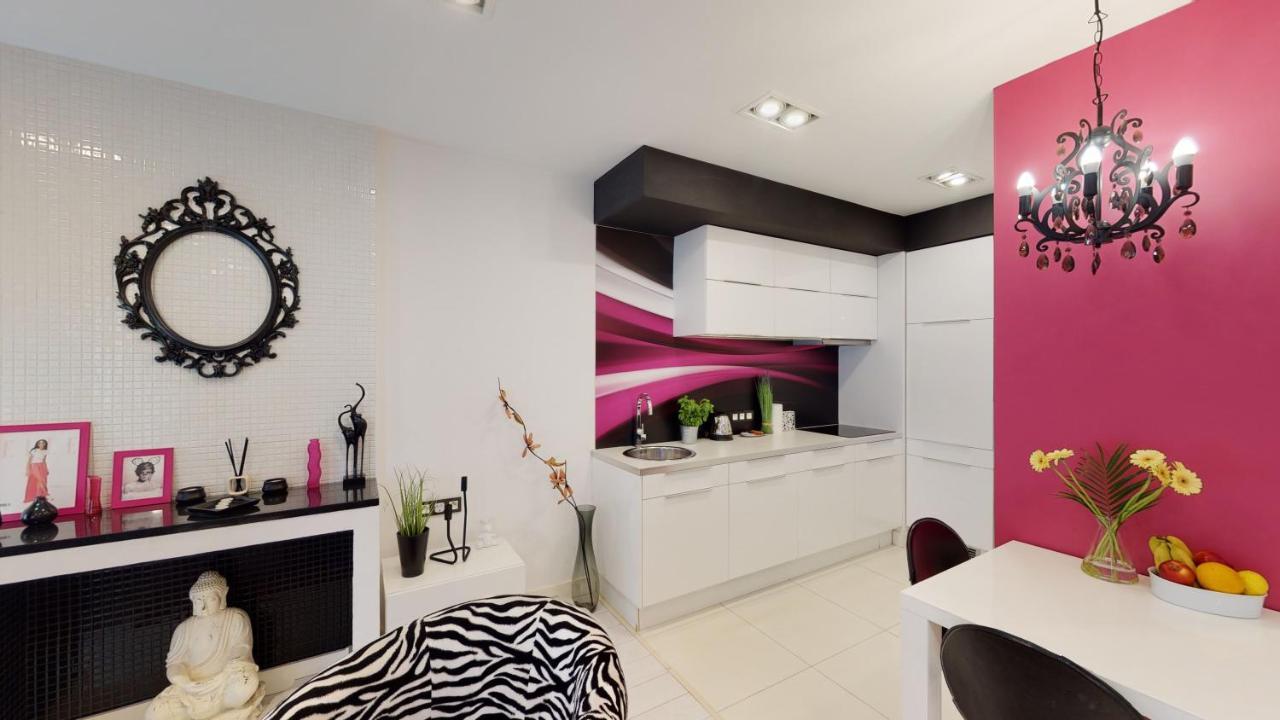 Pink Apartment Rydygiera 2A Tectum Apartments Βρότσλαβ Εξωτερικό φωτογραφία